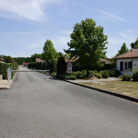 In Parthenay With Private Garden Σπίτι διακοπών