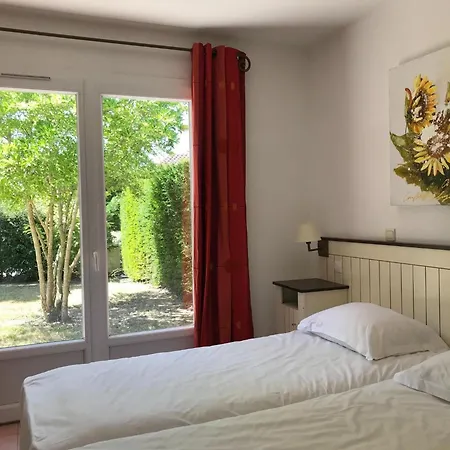 In Parthenay With Private Garden * Les Forges