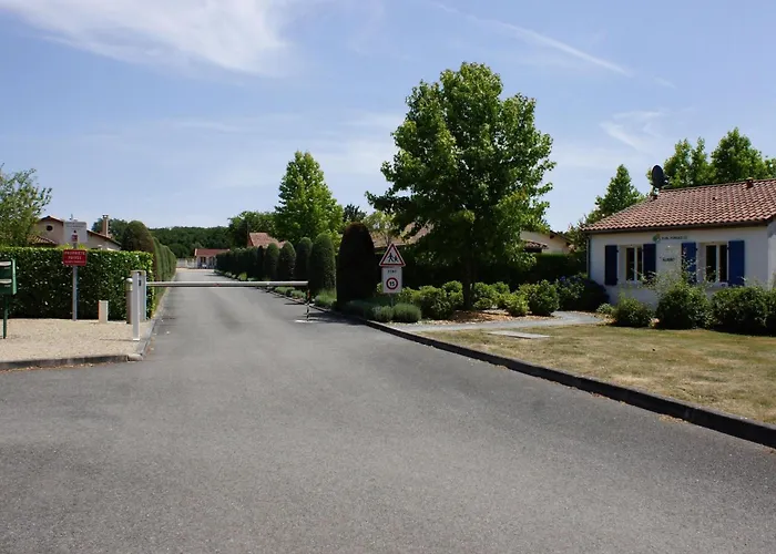 In Parthenay With Private Garden Σπίτι διακοπών