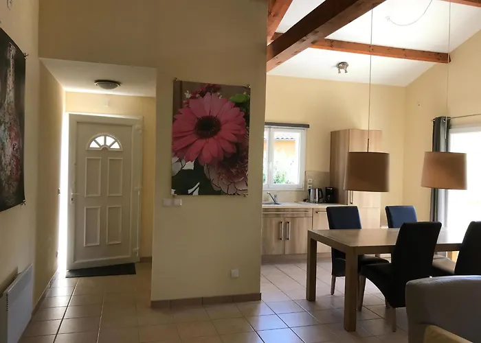 In Parthenay With Private Garden Σπίτι διακοπών